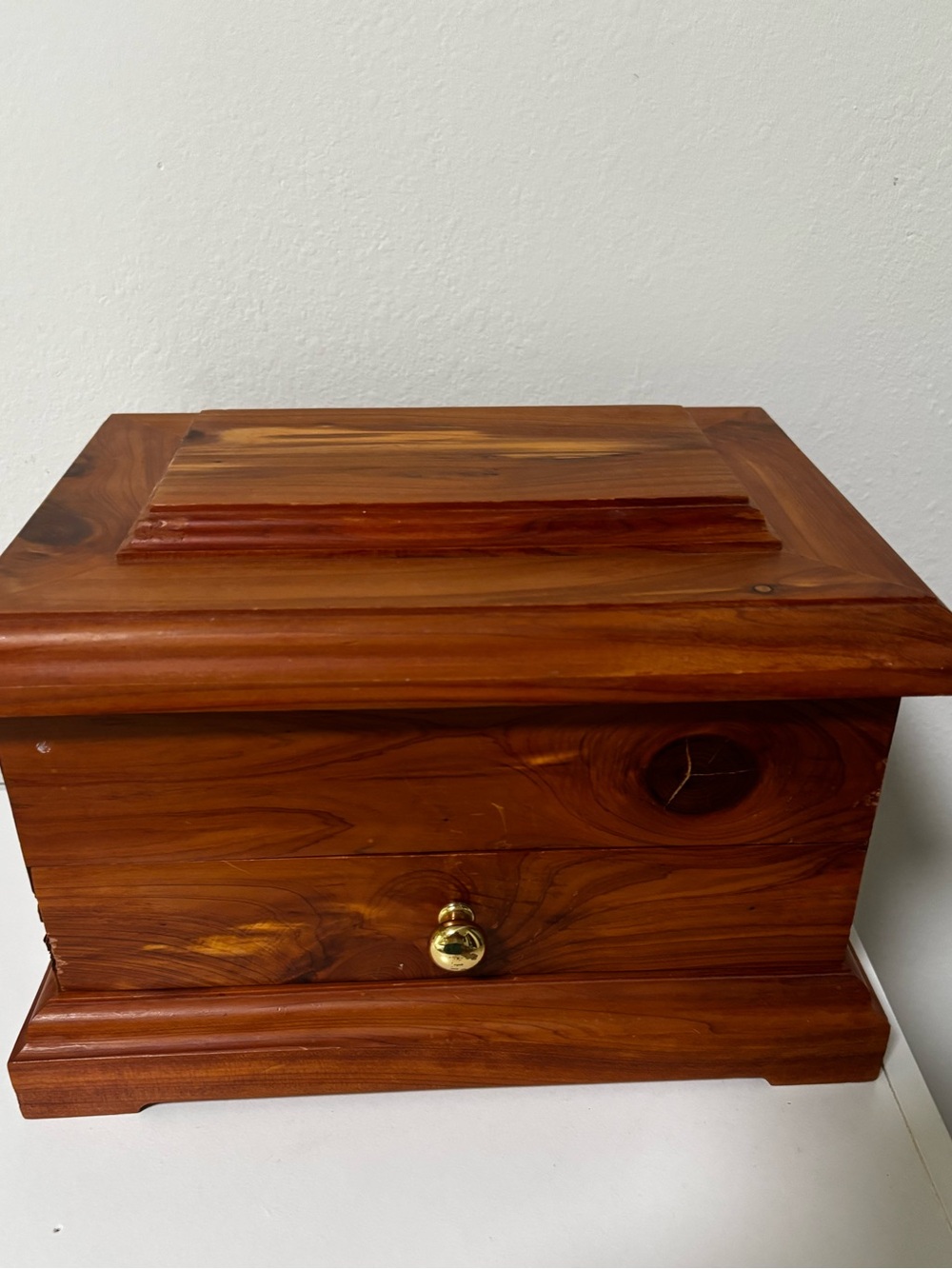 Vintage Cedar Jewelry Box with black felt